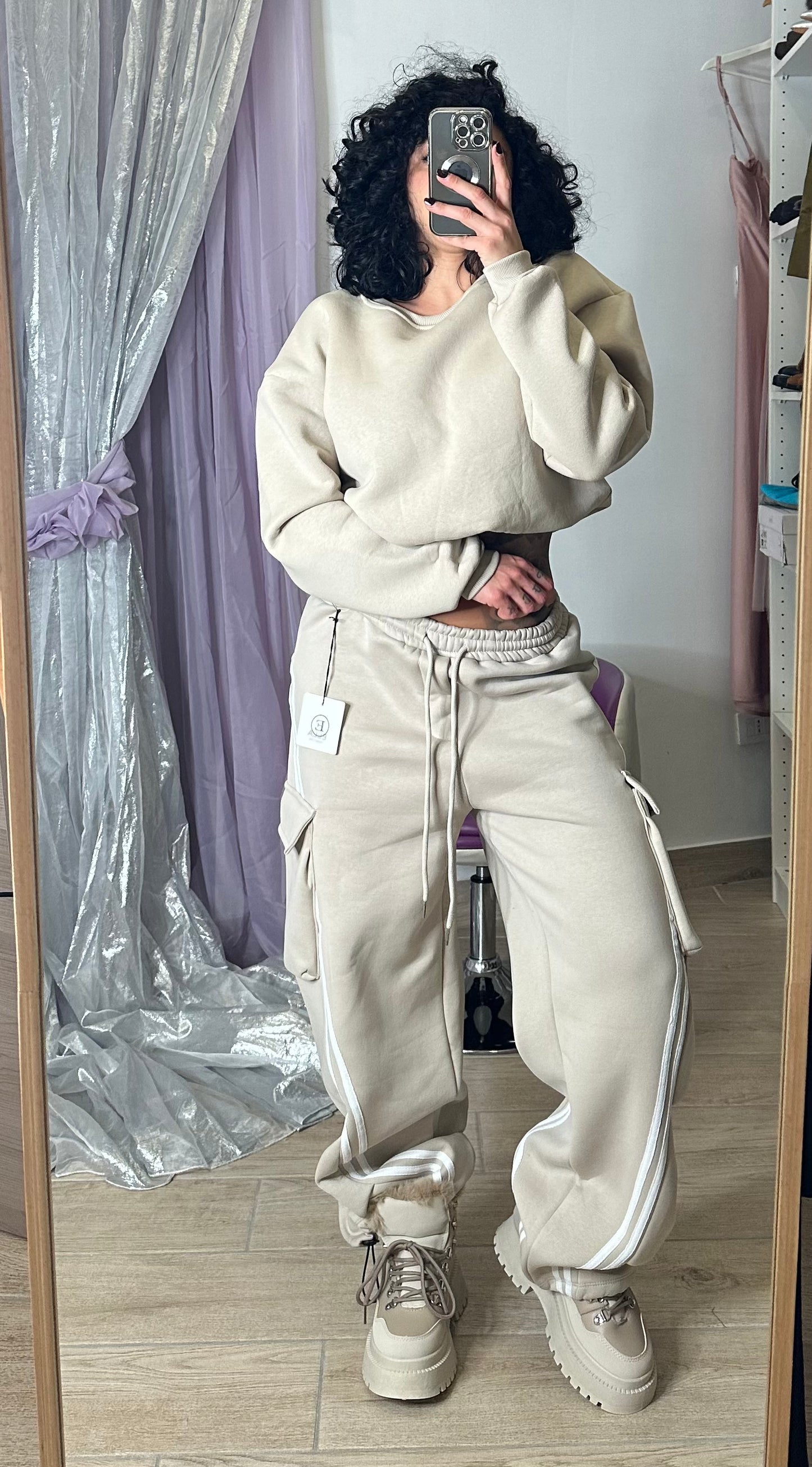 TUTA MAjESTIK BEIGE
